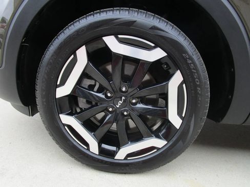 Used 2025 Kia Telluride S AWD/4WD image 10