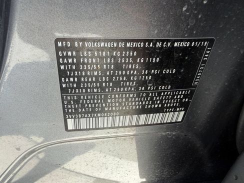 Used 2019 Volkswagen Tiguan SEL FWD image 30
