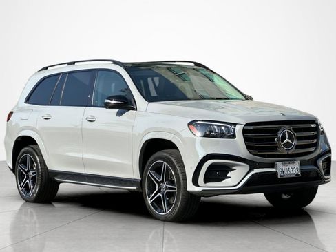 Used 2026 Mercedes-Benz GLS 450 4MATIC image 7
