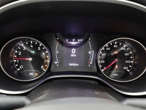 Used 2018 Jeep Compass Sport image 9