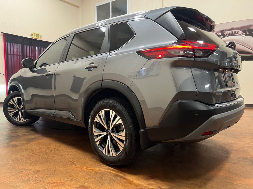 Used 2023 Nissan Rogue SV w/ SV Premium Package AWD/4WD image 4