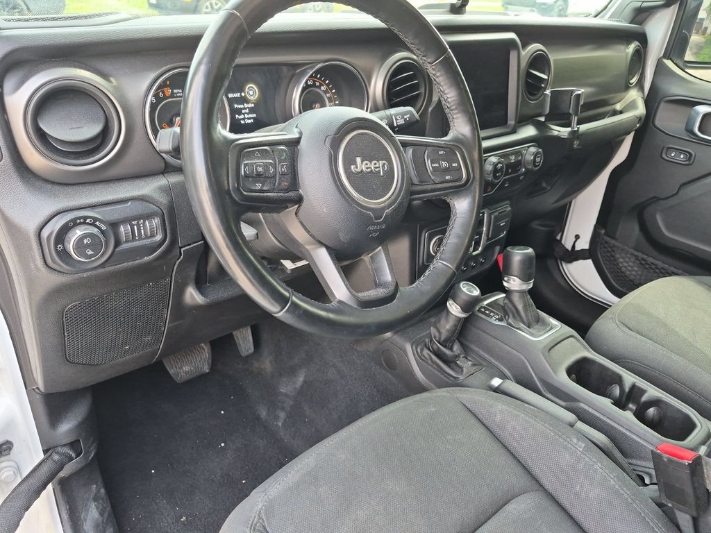 Used 2021 Jeep Gladiator Sport AWD/4WD image 10