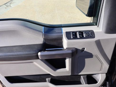 Used 2020 Ford F150 XLT w/ Equipment Group 302A Luxury image 11