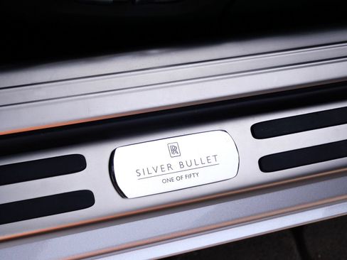 Certified 2021 Rolls-Royce Dawn RWD image 8
