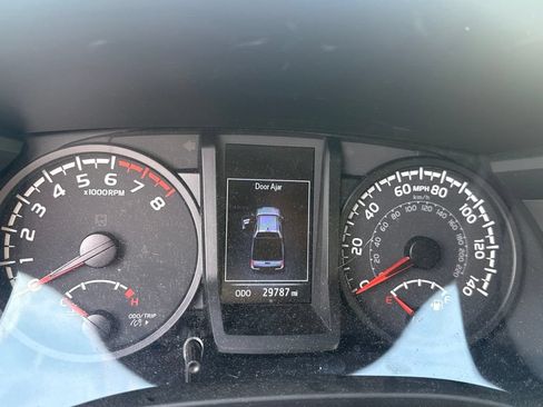 Used 2023 Toyota Tacoma SR AWD/4WD image 12
