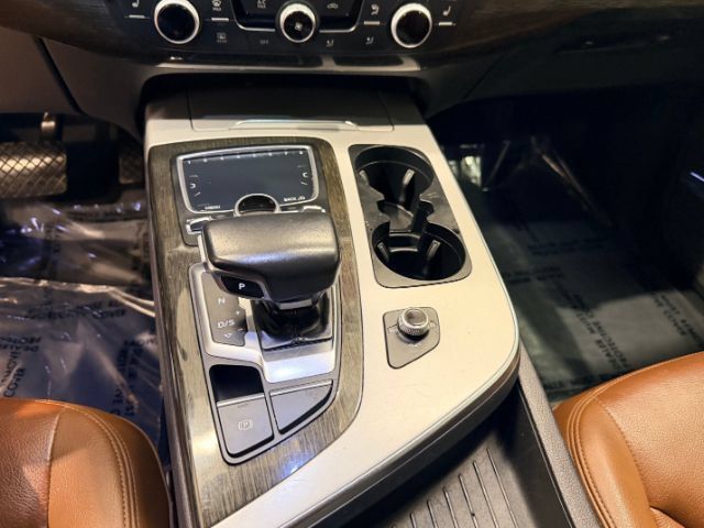 Used 2018 Audi Q7 2.0T Premium Plus w/ Premium Plus Package AWD/4WD image 32