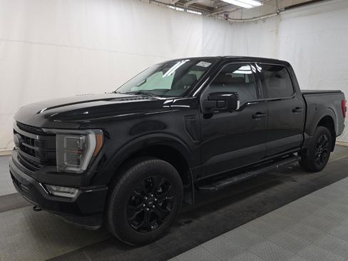 Used 2023 Ford F150 Lariat w/ Equipment Group 502A High AWD/4WD image 3