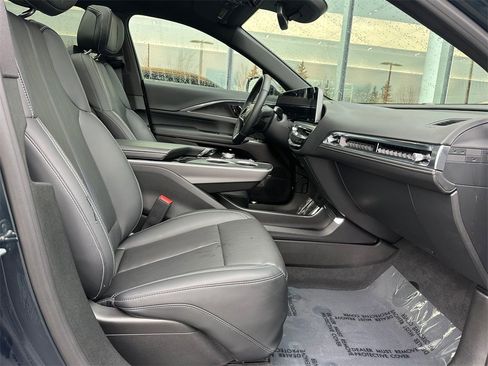 Certified 2024 Cadillac Lyriq Sport image 11