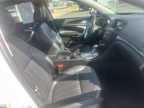 Used 2012 Buick Regal Leather image 28