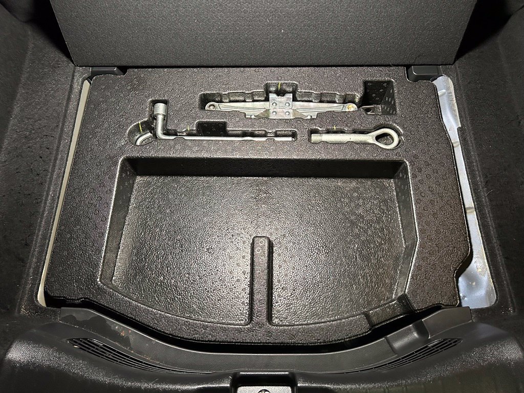Used 2018 Honda Fit Sport image 8