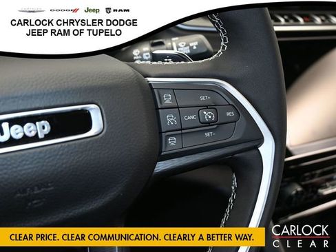 New 2025 Jeep Grand Cherokee Altitude image 16