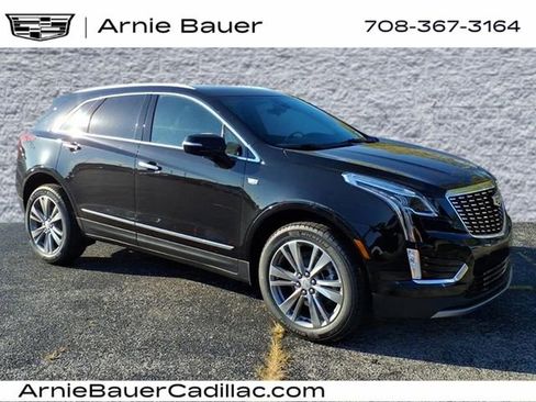 New 2025 Cadillac XT5 Premium Luxury image 1