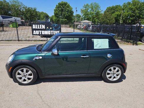 Used 2009 MINI Cooper S FWD image 2