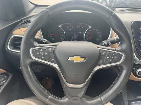 Certified 2022 Chevrolet Equinox Premier FWD image 19