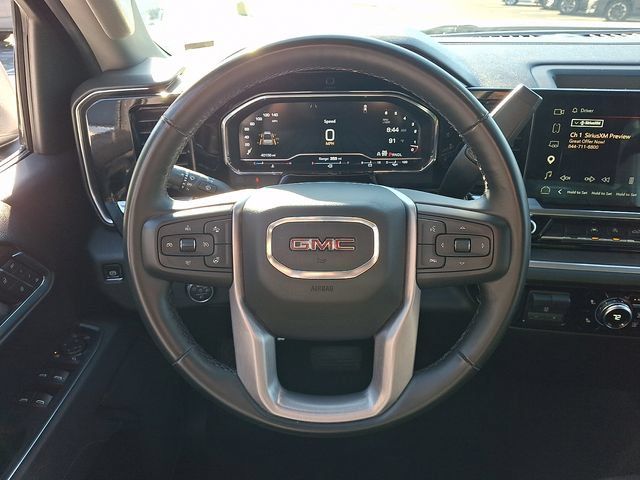 Used 2025 GMC Sierra 1500 SLT AWD/4WD image 19