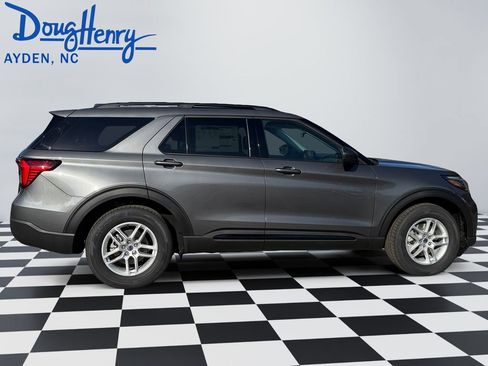 New 2026 Ford Explorer Active w/ Active Comfort Package image 6