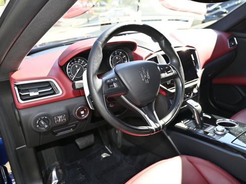 Certified 2022 Maserati Ghibli Modena Q4 image 16