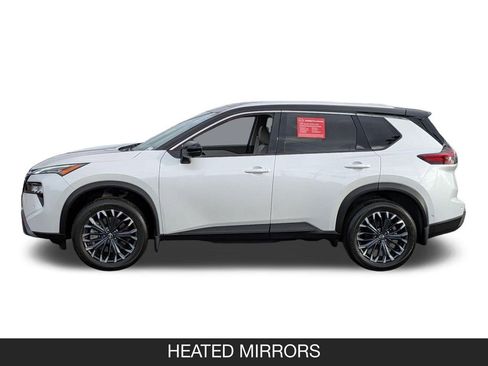 Certified 2025 Nissan Rogue SL w/ Tech Package FWD image 5