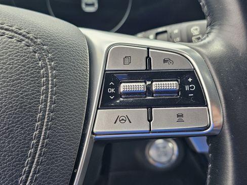 Used 2024 Kia Telluride SX w/ Towing Package FWD image 22