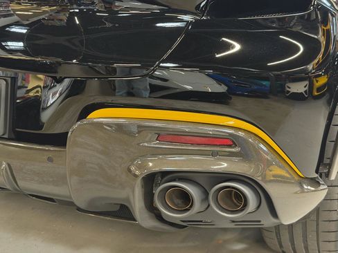 Used 2024 Ferrari Purosangue image 21