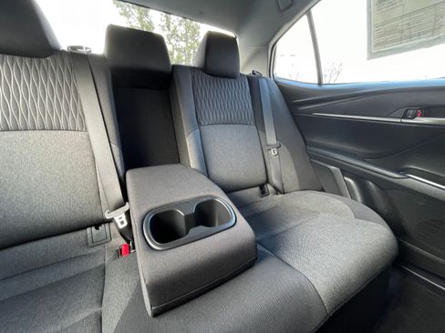 Used 2025 Toyota Camry LE image 37