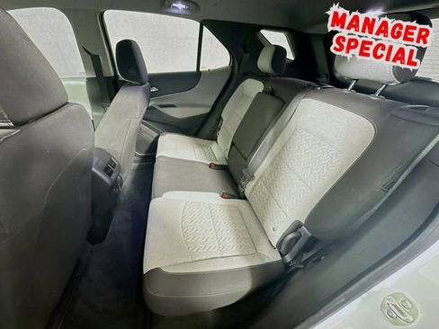 Used 2023 Chevrolet Equinox LT w/ Driver Convenience Package image 22
