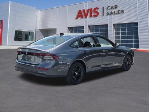 Used 2025 Honda Accord SE image 6