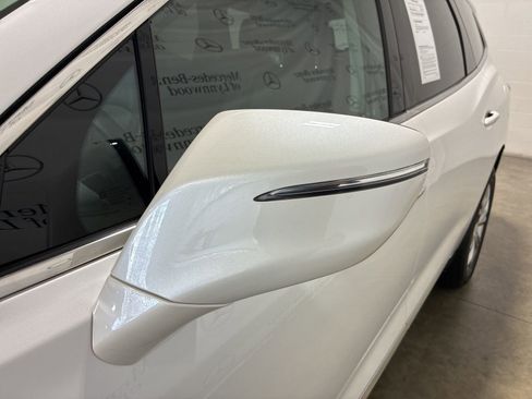 Used 2021 Buick Enclave Avenir w/ Avenir Technology Package image 14