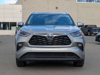 Used 2023 Toyota Highlander Limited video 2