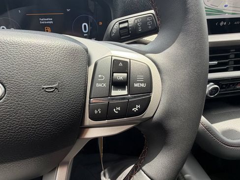 New 2026 Ford Explorer Active RWD image 25