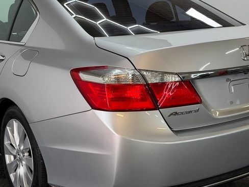 Used 2015 Honda Accord EX image 7