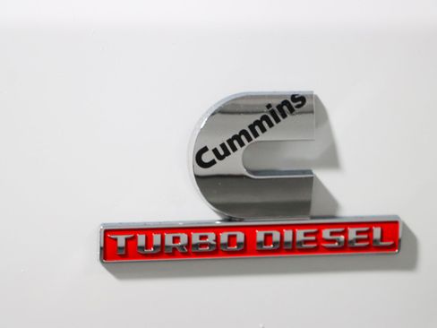 Used 2024 RAM 2500 Laramie AWD/4WD image 30