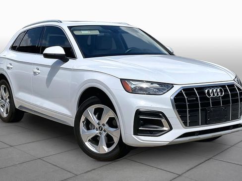 Used 2021 Audi Q5 Premium Plus image 3