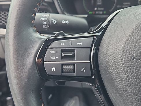 Used 2024 Honda CR-V Sport Touring image 26
