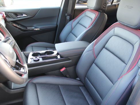 New 2026 Chevrolet Equinox RS image 9