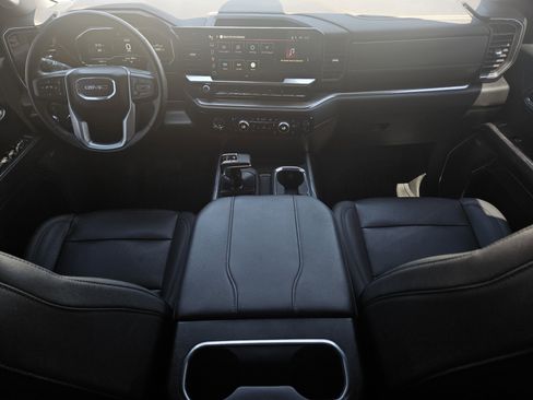 Used 2023 GMC Sierra 1500 SLT image 19