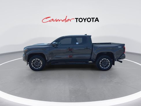 Used 2024 Toyota Tacoma TRD Sport image 5