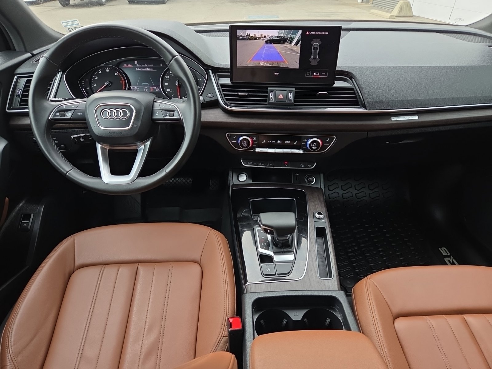 Used 2023 Audi Q5 2.0T Premium w/ Convenience Package AWD/4WD image 26