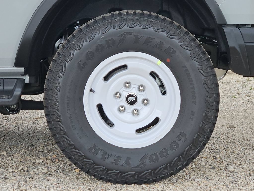 New 2026 Ford Bronco Heritage Edition AWD/4WD image 27
