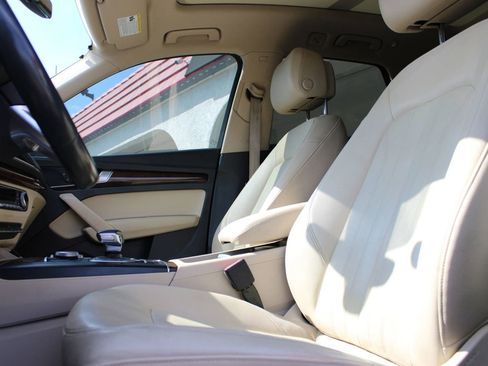 Used 2020 Audi Q5 2.0T Premium image 27