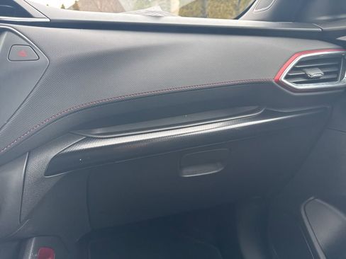 Used 2021 Chevrolet TrailBlazer RS image 28