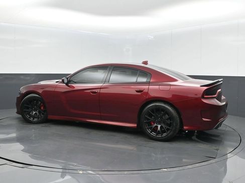 Used 2017 Dodge Charger R/T Scat Pack RWD image 5