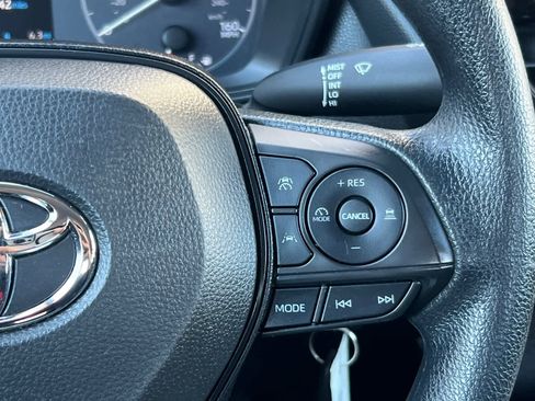 Used 2023 Toyota Corolla LE image 24