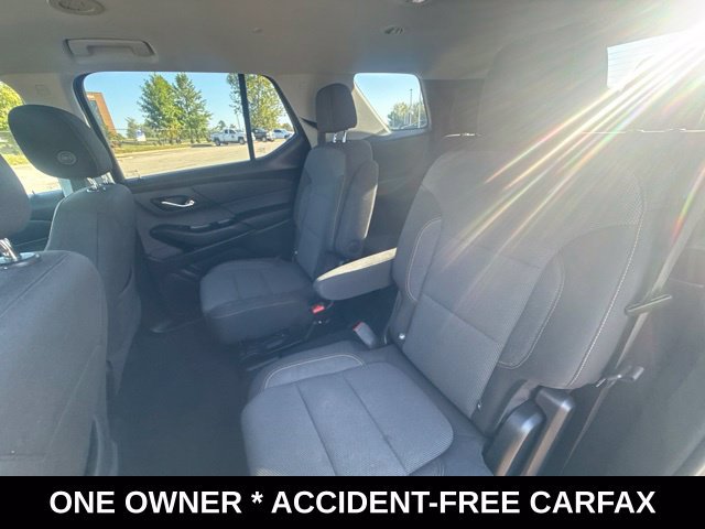 Used 2021 Chevrolet Traverse LT FWD image 34