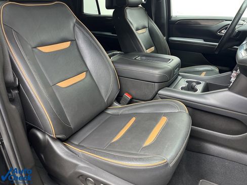 Used 2021 GMC Yukon AT4 w/ AT4 Premium Plus Package image 26