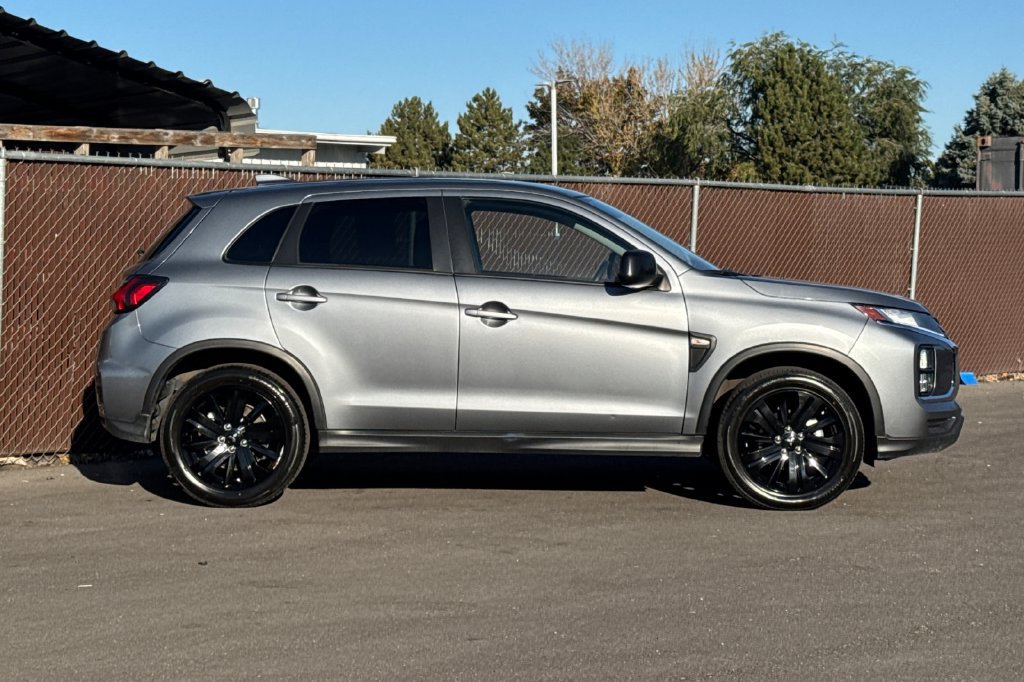 Used 2025 Mitsubishi Outlander Sport ES AWD/4WD image 11