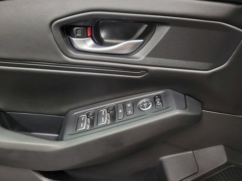 Used 2025 Honda Accord SE image 30