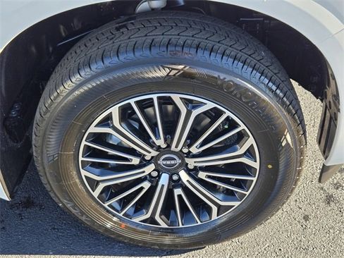 New 2026 Nissan Armada Platinum image 15