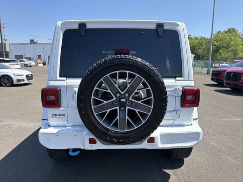 Used 2024 Jeep Wrangler High Altitude AWD/4WD image 4
