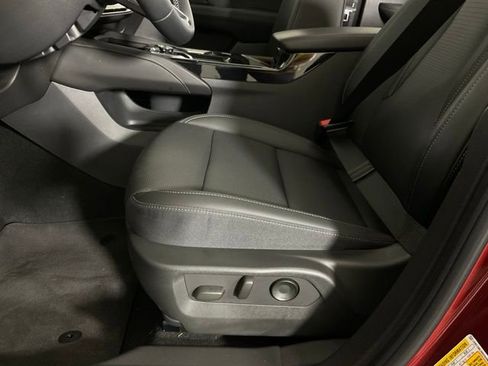 Used 2024 Buick Envision Preferred image 30